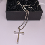 Kaelakee „Hõbedane ristike“