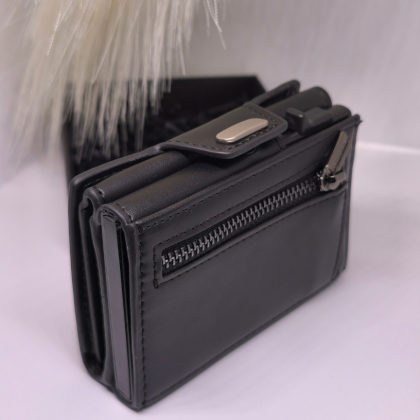 Kaarditasku „Black Pro“