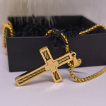 Kaelakee „Modernne rist“