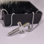 Kaelakee „Terasrist“