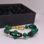 Käsitsi valmistatud käevõru "Roheline kaitse"