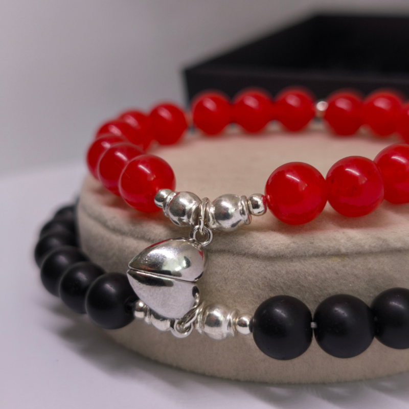 Paaride käevõrude komplekt „Armastuse tõmme“