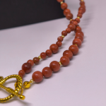 Käsitöö kaelakee „Kuldne koidik“