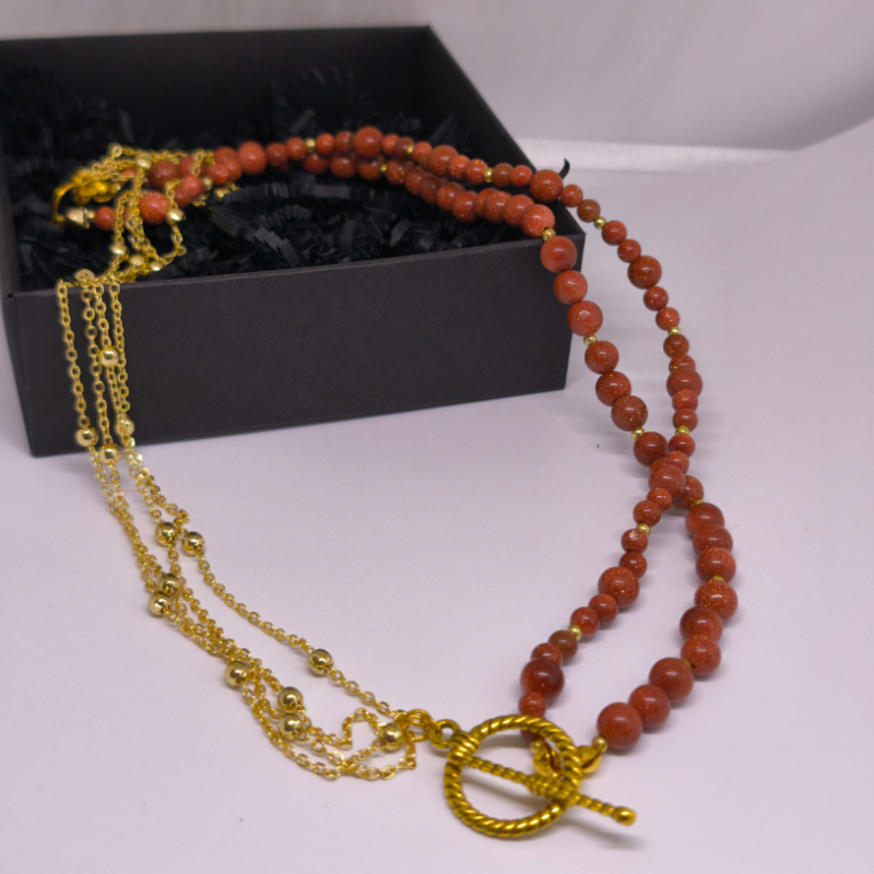 Käsitöö kaelakee „Kuldne koidik“