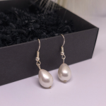 Käsitöö kõrvarõngad „Pärlitilk“