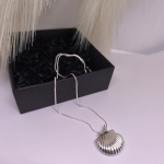 Medaljon "Mere saladus"