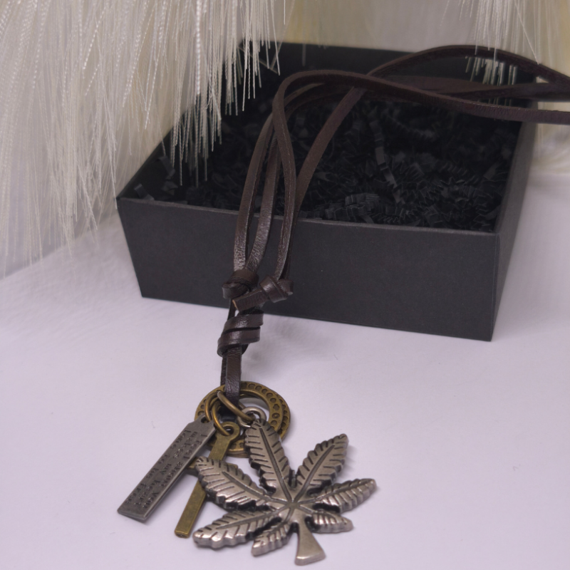 Kaelakee „Vabaduse sümbol“