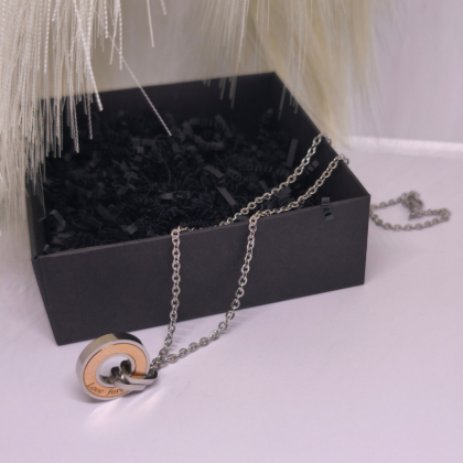 Kaelakeed paarile „Love Forever“