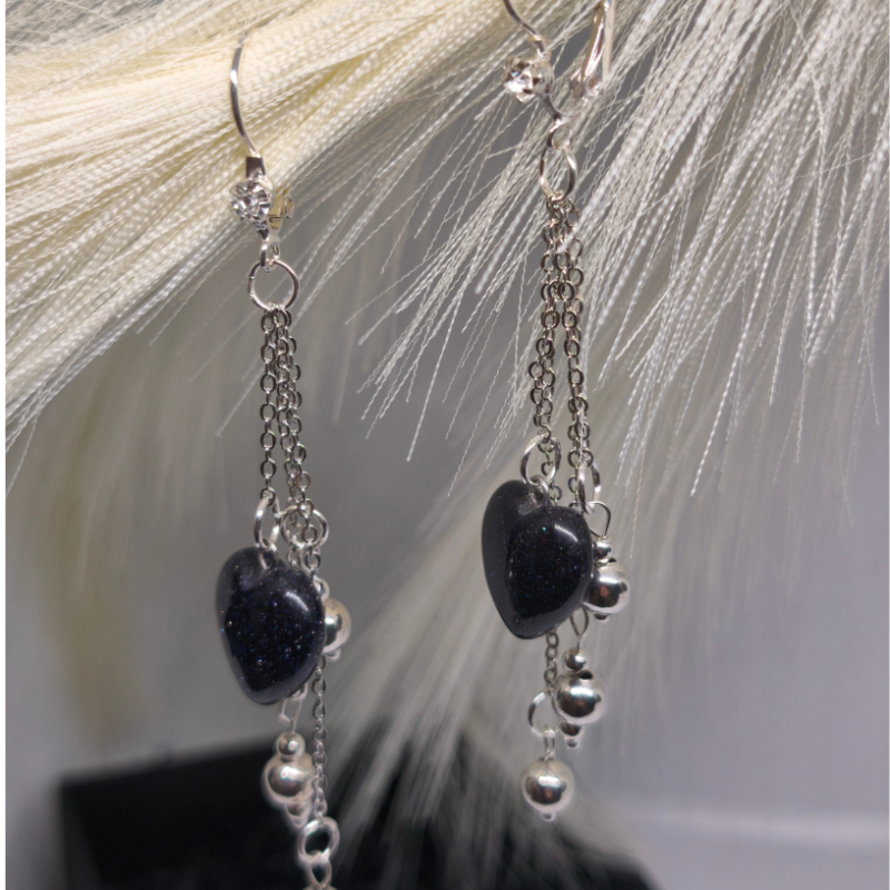 Käsitöö kõrvarõngad „Öö sära“