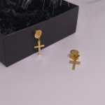 Magnetilised kõrvarõngad „Valguse märk“