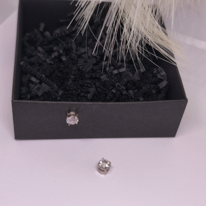 Magnetilised kõrvarõngad „Hetke valgus“