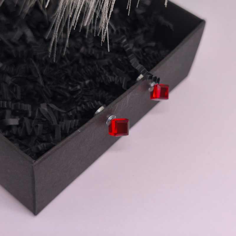 Magnetilised kõrvarõngad „Tulekristallid“