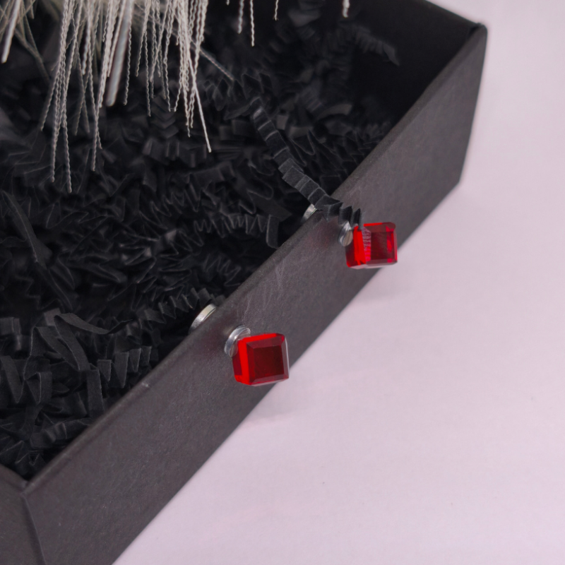 Magnetilised kõrvarõngad „Tulekristallid“