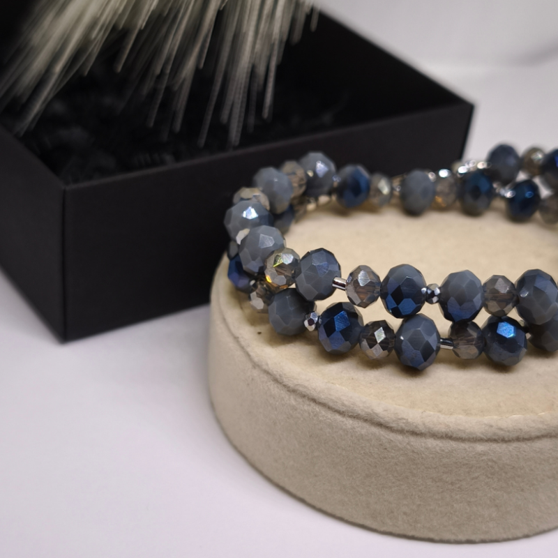 Käsitööna valminud ehete komplekt "Öö sära"