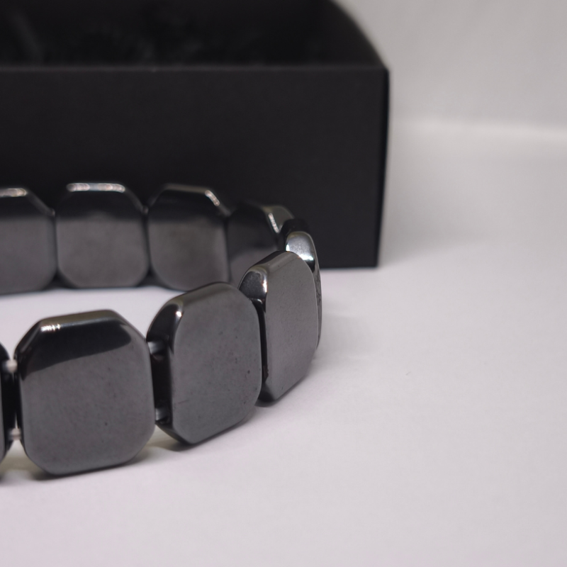 Käevõru "Hematiidi jõud"