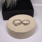 Kahe maailma armastus: rõngaste komplekt paaridele