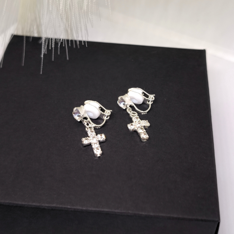 Stiilsed klipsid "Ristimotiiv"