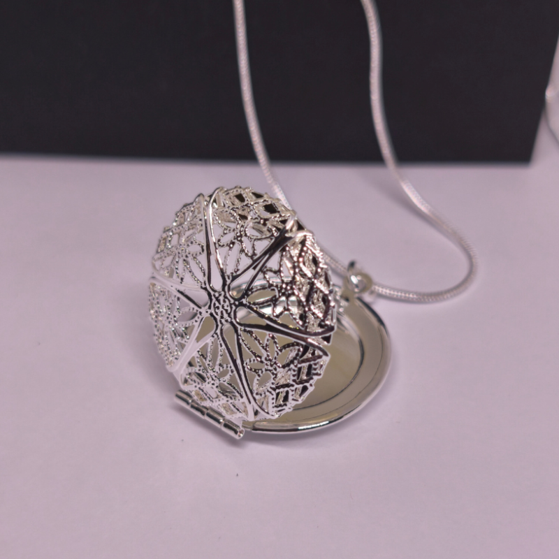 Medalion "Aja Ratas"