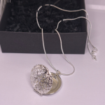 Medalion "Aja Ratas"