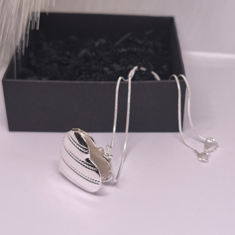 Medaljon "Tundelainete rütm"