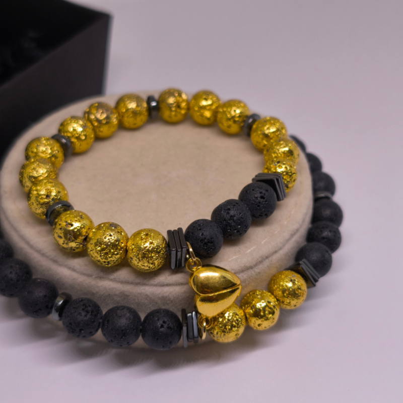 Käsitööna valminud käevõrude komplekt paaridele „Lava lubadus“