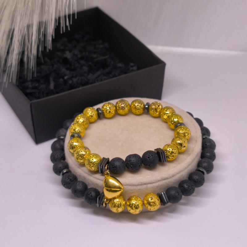 Käsitööna valminud käevõrude komplekt paaridele „Lava lubadus“