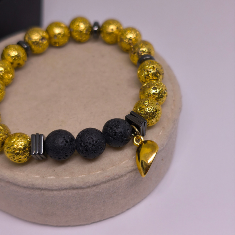 Käsitööna valminud käevõrude komplekt paaridele „Lava lubadus“