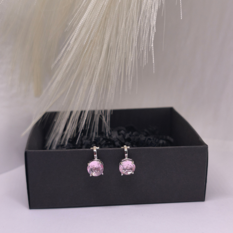 Kõrvarõngad – klipid „Roosa võlu“